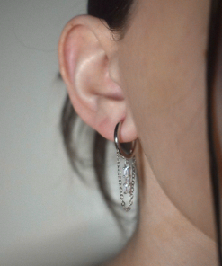 Alternative view of Arito con Cadena