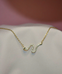 Alternative view of Gargantilla Medusa