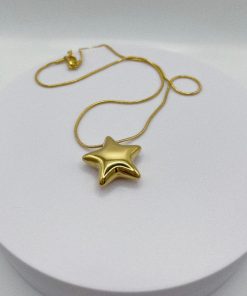 Alternative view of Estrella